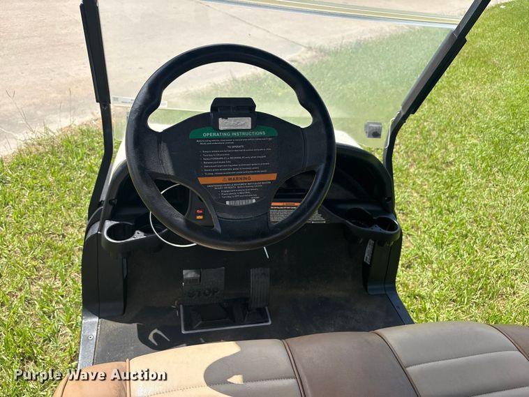 image for item EU0646 2022 Club Car Tempo golf cart