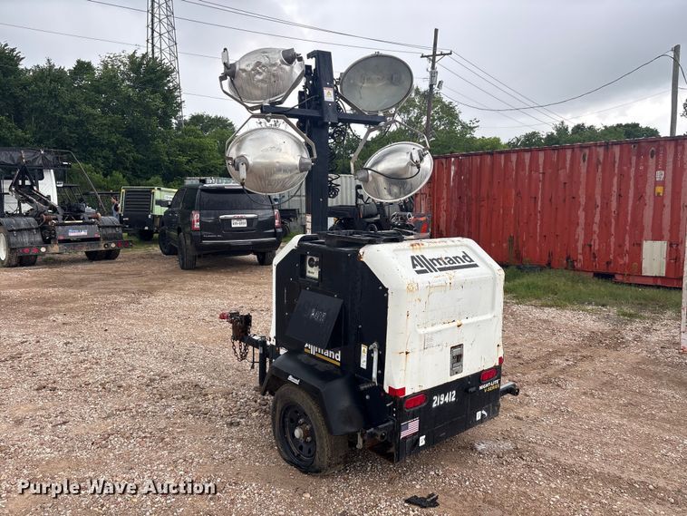 image for item EU0653 2018 Allmand NIGHT LITE VSERIES NLV light plant