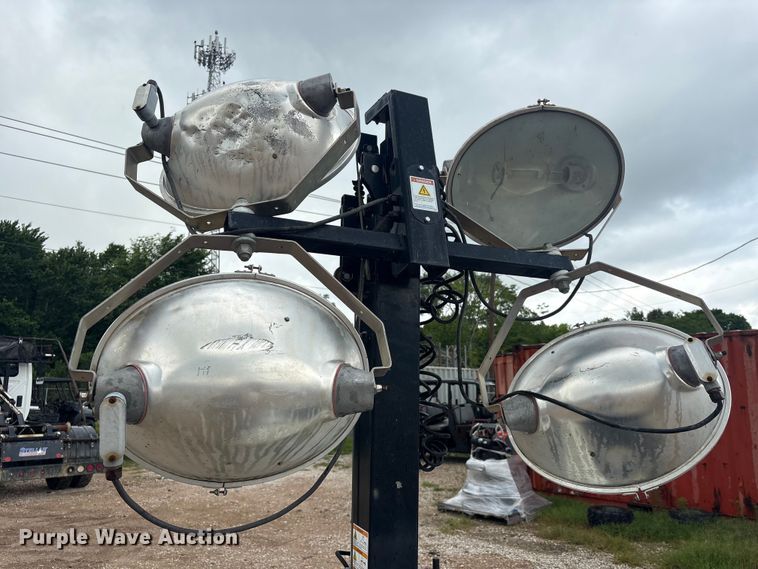image for item EU0653 2018 Allmand NIGHT LITE VSERIES NLV light plant