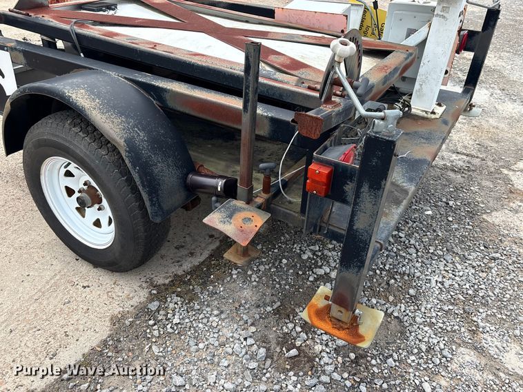 image for item EU0660 Security camera trailer