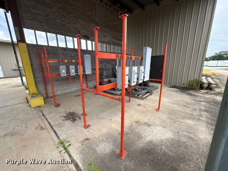 image for item EU0662 Temporary electrical service