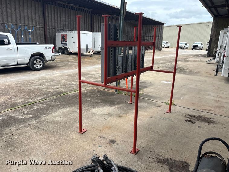 image for item EU0662 Temporary electrical service
