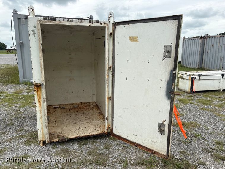 image for item EU0665 Shipping container