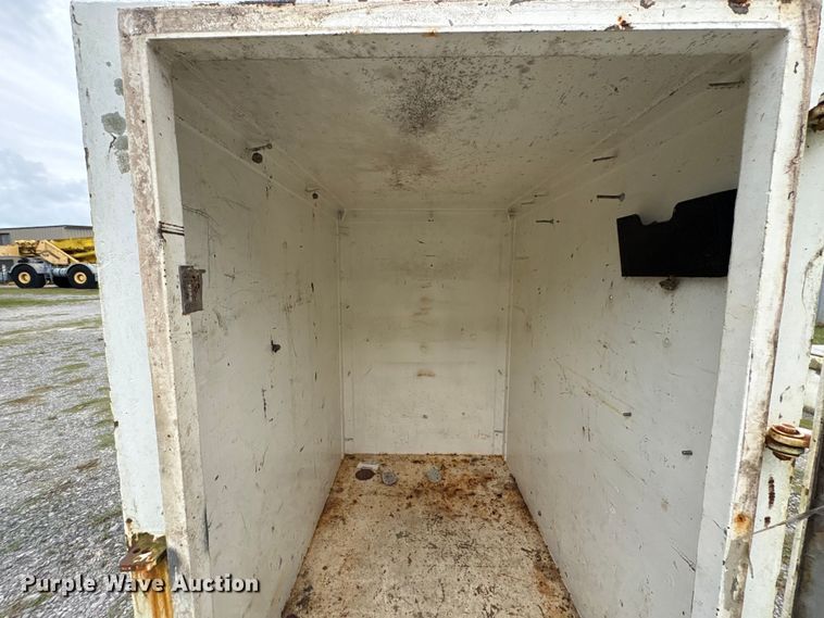 image for item EU0665 Shipping container