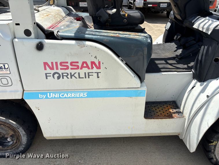 image for item EU0666 2015 Nissan PF100YLP forklift