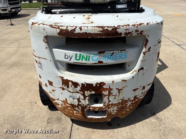 image for item EU0666 2015 Nissan PF100YLP forklift