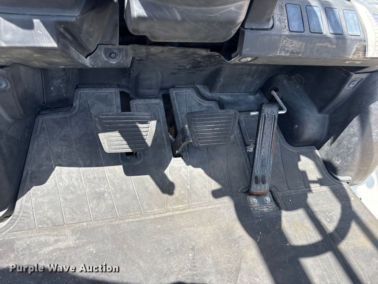 image for item EU0666 2015 Nissan PF100YLP forklift