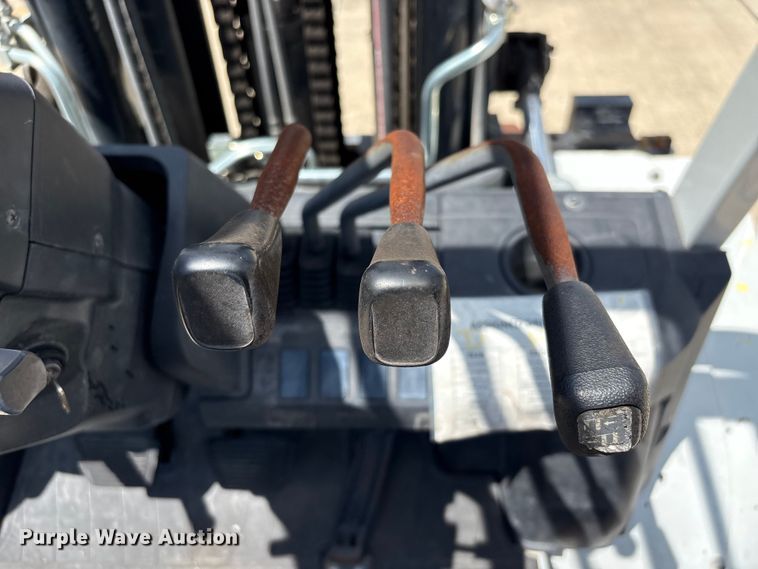 image for item EU0666 2015 Nissan PF100YLP forklift