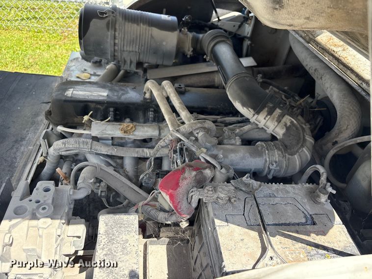 image for item EU0666 2015 Nissan PF100YLP forklift
