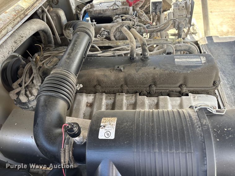 image for item EU0666 2015 Nissan PF100YLP forklift