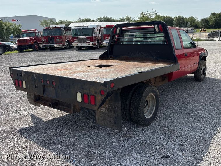 image for item EU5615 1993 Chevrolet K3500 Ext. Cab flatbed pickup truck