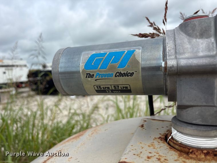 image for item EU5671 (2) fuel tanks