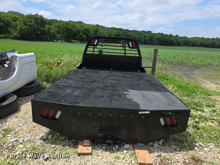 image for item EV2111 Crownline RRCW116 flatbed