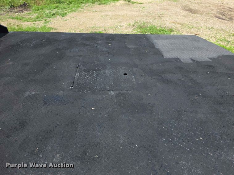 image for item EV2111 Crownline RRCW116 flatbed