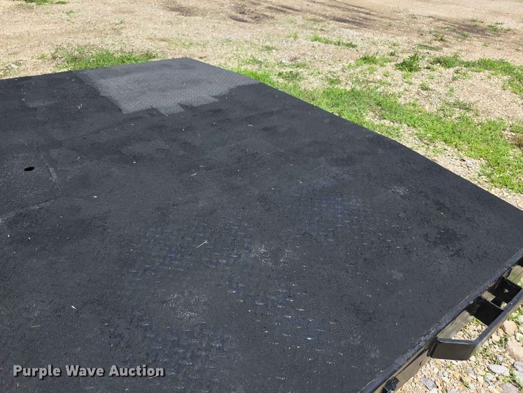 image for item EV2111 Crownline RRCW116 flatbed