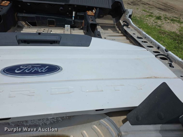 image for item EV2112 Ford pickup truck bed