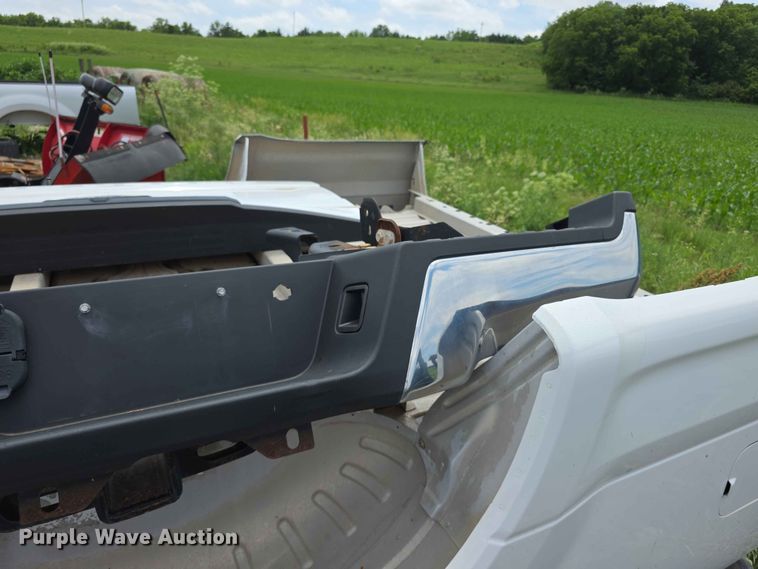 image for item EV2112 Ford pickup truck bed
