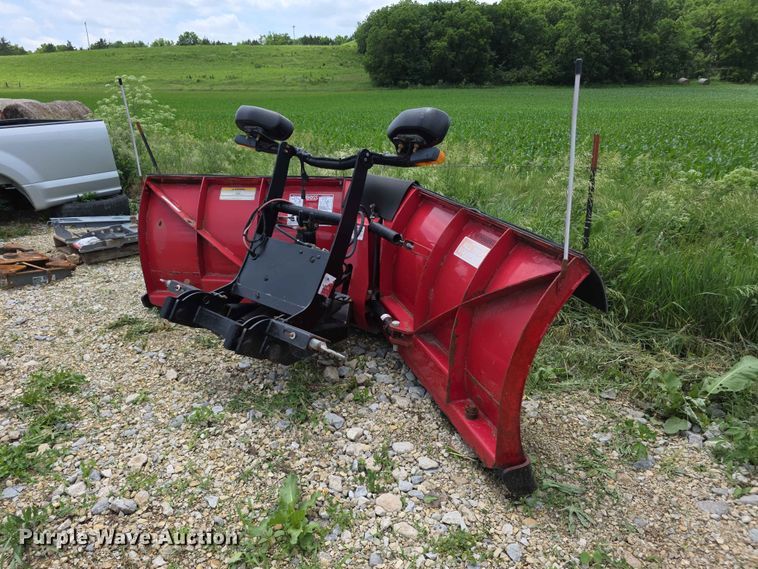image for item EV2113 Boss RT3 snow plow