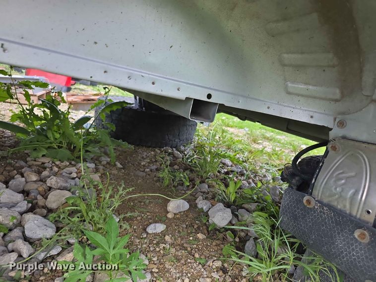 image for item EV2189 Ford pickup bed