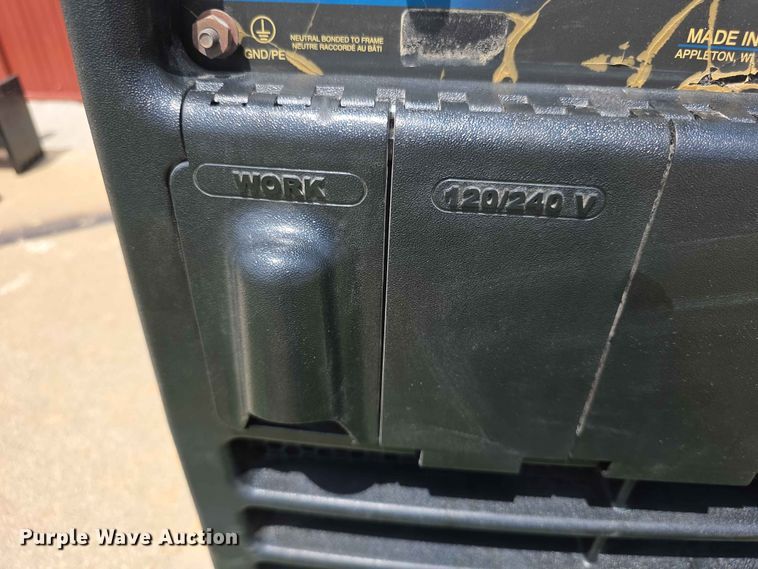 image for item EV2237 Miller Bobcat 250 welder/generator