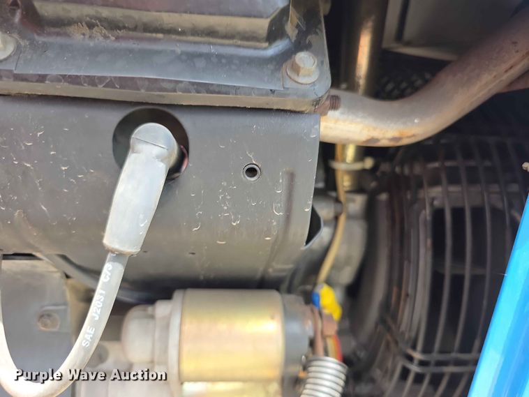image for item EV2237 Miller Bobcat 250 welder/generator
