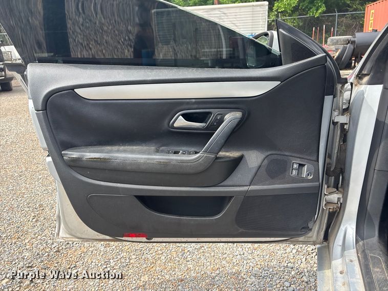 image for item EV2948 2010 Volkswagen CC 