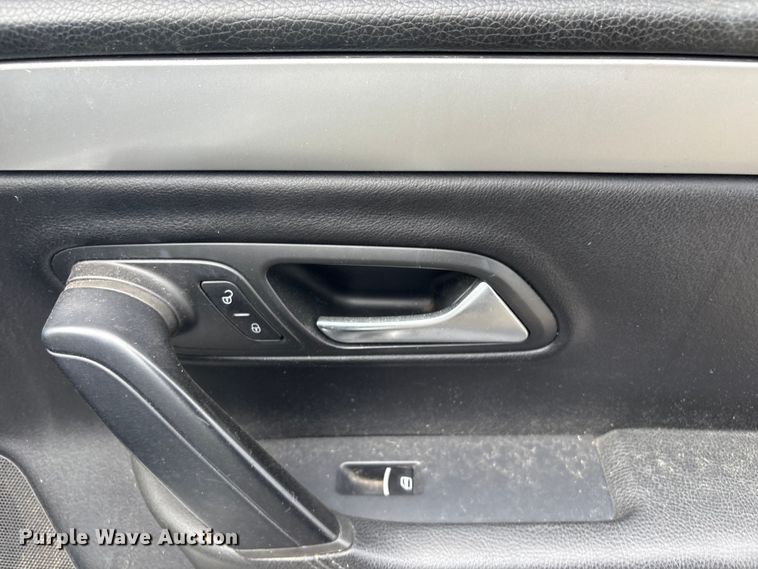 image for item EV2948 2010 Volkswagen CC 