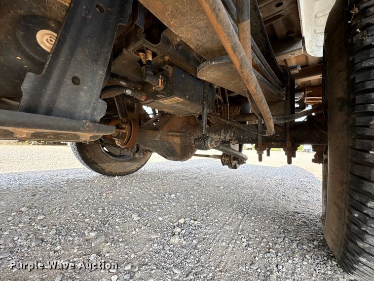 image for item EW0015 2022 Ford F250 Super Duty Crew Cab pickup truck