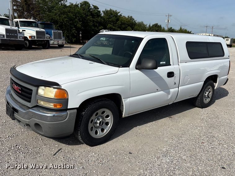 image for item EW0016 2006 GMC Sierra 1500 pickup truck