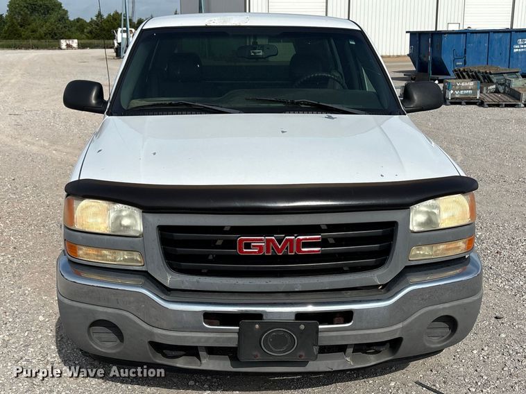 image for item EW0016 2006 GMC Sierra 1500 pickup truck