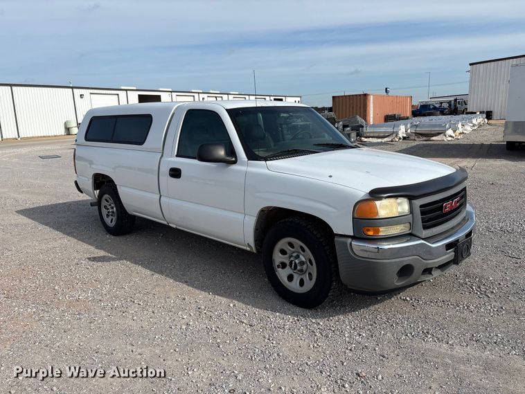 image for item EW0016 2006 GMC Sierra 1500 pickup truck