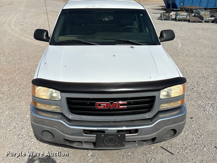 image for item EW0016 2006 GMC Sierra 1500 pickup truck