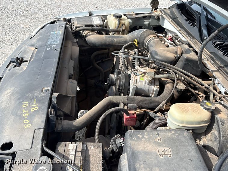 image for item EW0016 2006 GMC Sierra 1500 pickup truck