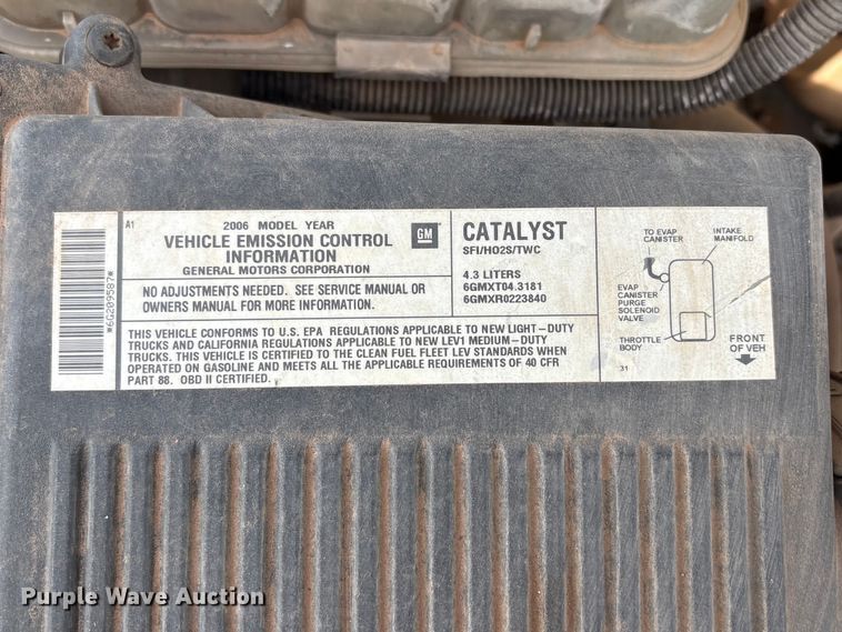 image for item EW0016 2006 GMC Sierra 1500 pickup truck