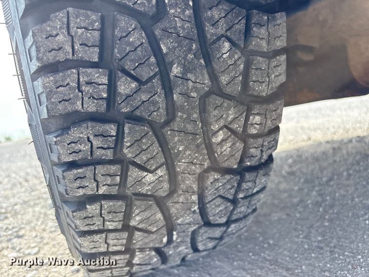 image for item EW0016 2006 GMC Sierra 1500 pickup truck