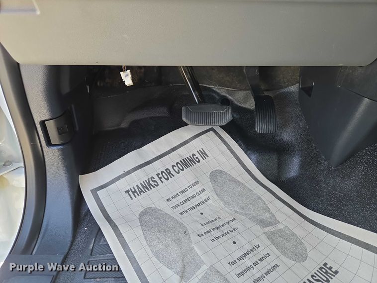 image for item EW0141 2023 Ford F350 Super Duty pickup truck cab and chassis