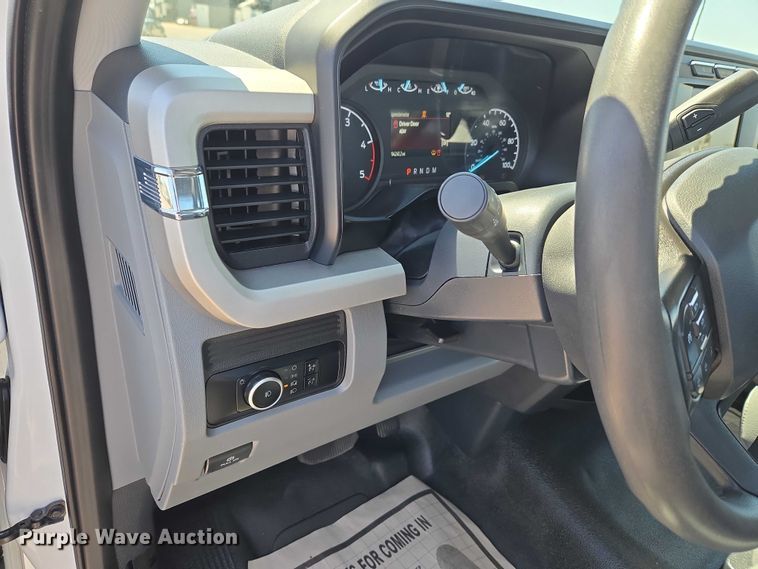 image for item EW0141 2023 Ford F350 Super Duty pickup truck cab and chassis