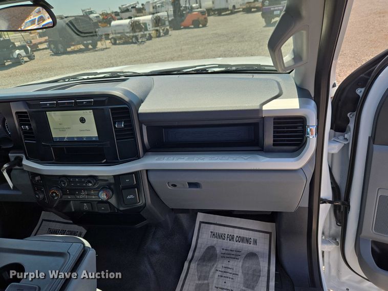 image for item EW0141 2023 Ford F350 Super Duty pickup truck cab and chassis
