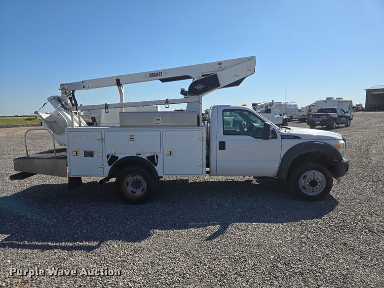 image for item EW0142 2012 Ford F450 Super Duty bucket truck