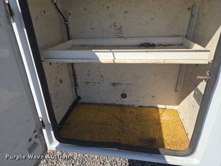 image for item EW0142 2012 Ford F450 Super Duty bucket truck