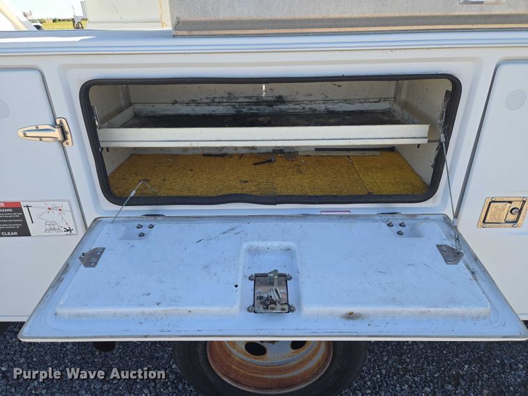image for item EW0142 2012 Ford F450 Super Duty bucket truck