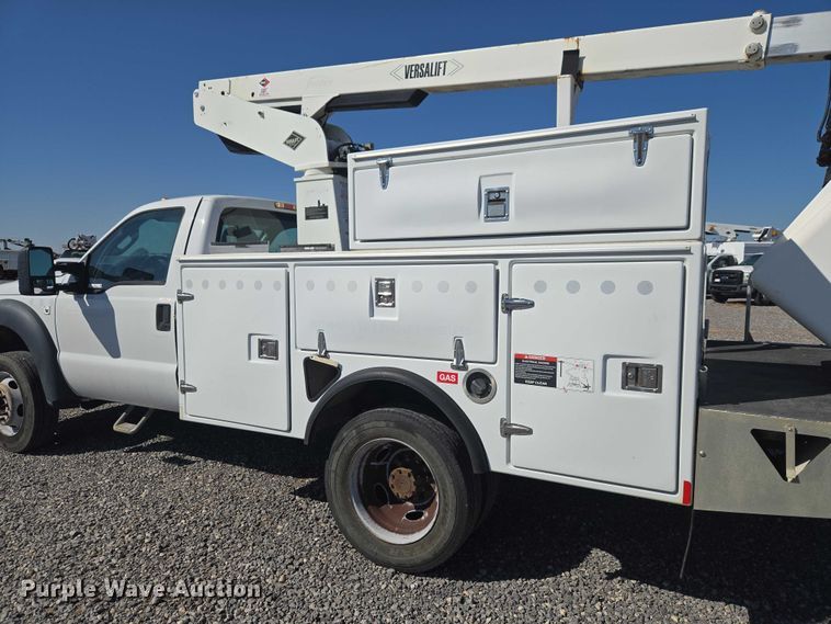 image for item EW0142 2012 Ford F450 Super Duty bucket truck