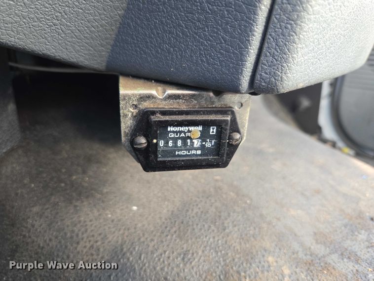 image for item EW0142 2012 Ford F450 Super Duty bucket truck