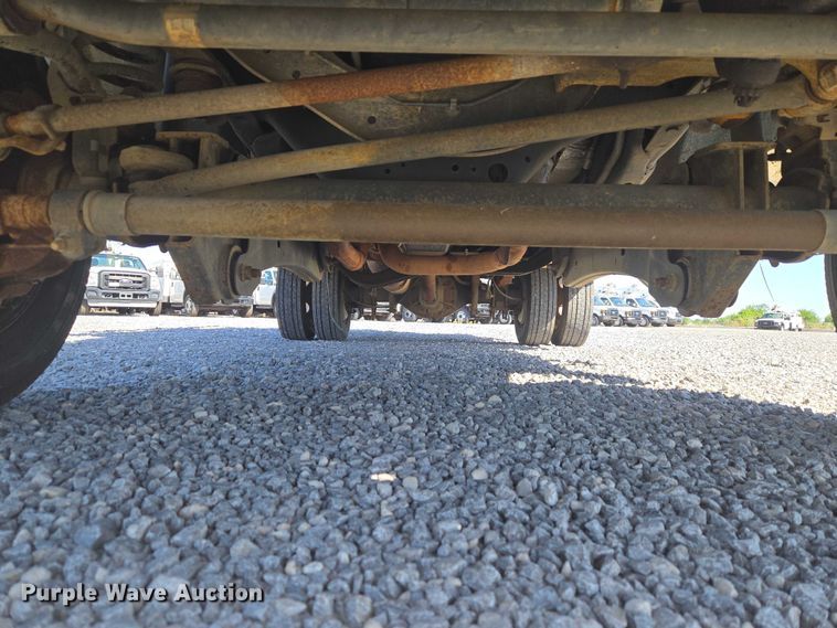 image for item EW0142 2012 Ford F450 Super Duty bucket truck