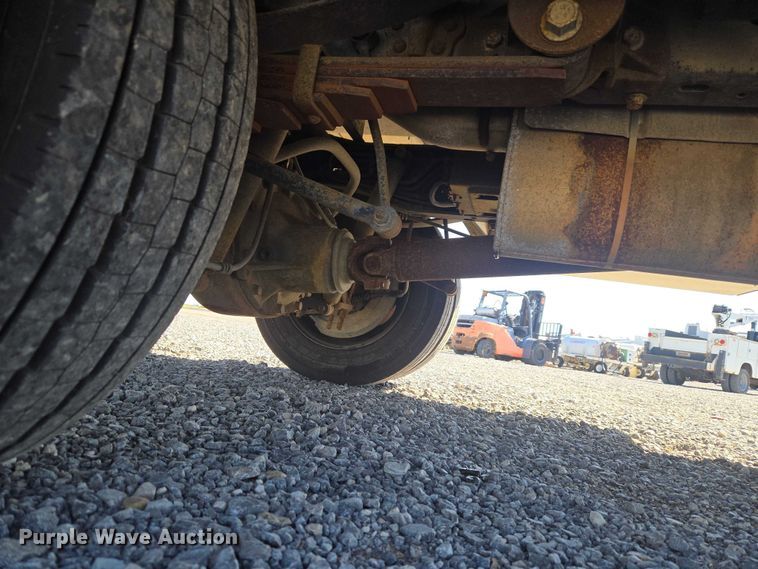 image for item EW0142 2012 Ford F450 Super Duty bucket truck