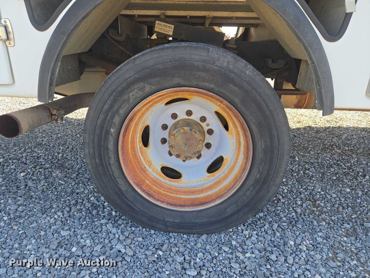image for item EW0142 2012 Ford F450 Super Duty bucket truck