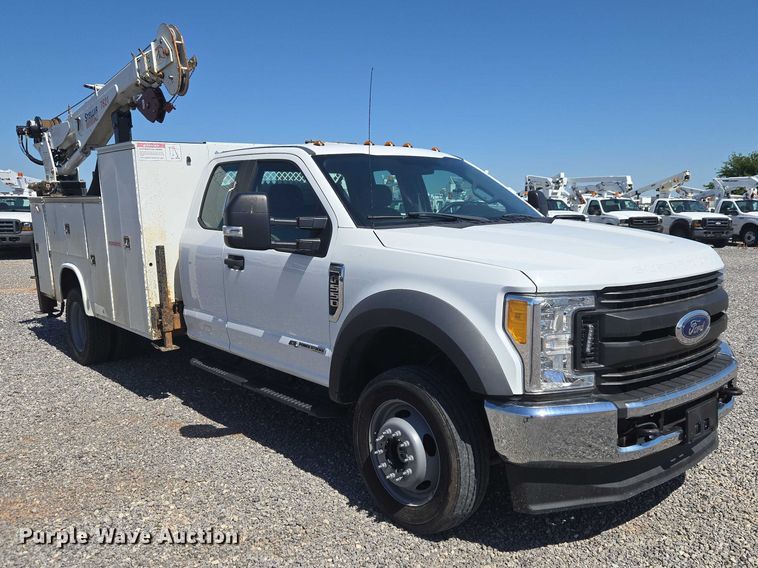 image for item EW0145 2017 Ford F550 Super Duty Ext. Cab utility / service truck