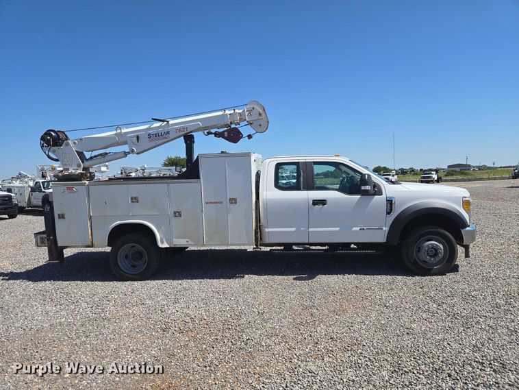 image for item EW0145 2017 Ford F550 Super Duty Ext. Cab utility / service truck
