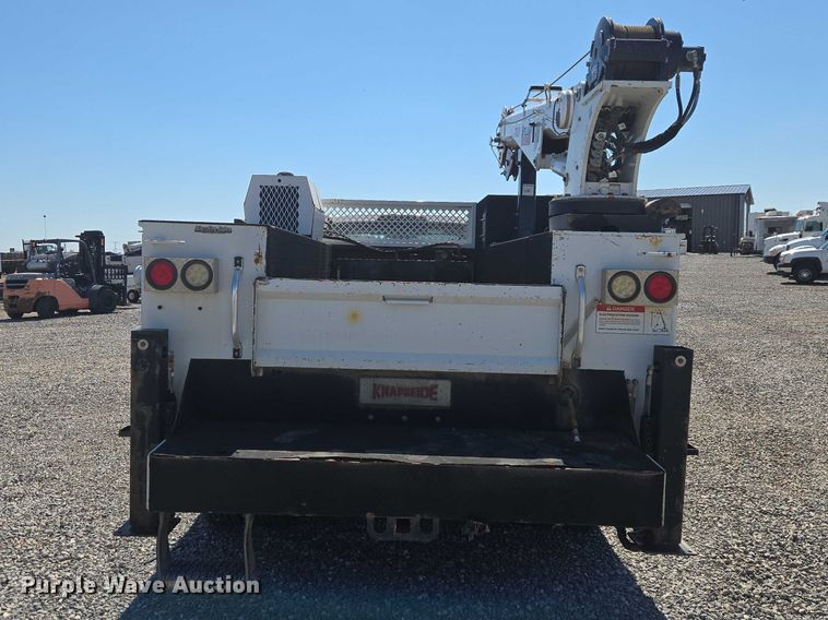 image for item EW0145 2017 Ford F550 Super Duty Ext. Cab utility / service truck