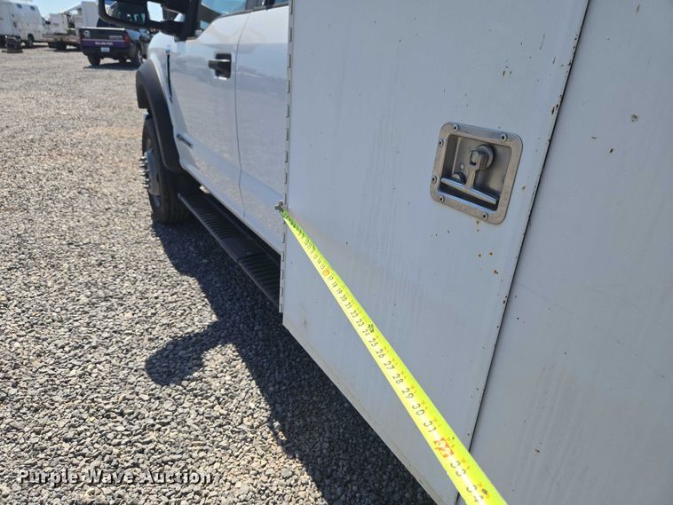image for item EW0145 2017 Ford F550 Super Duty Ext. Cab utility / service truck